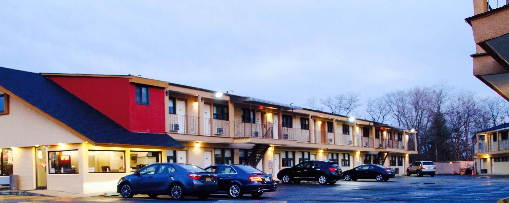 Inn At Jericho Exterior photo